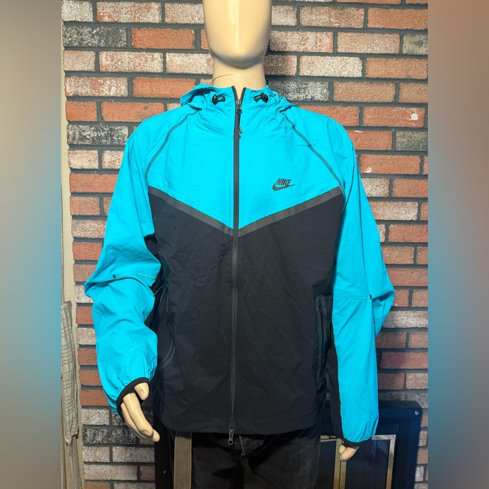 Nike Tech Woven Windrunner Jacket HM7151-345 Dusty Cactus/Black M
